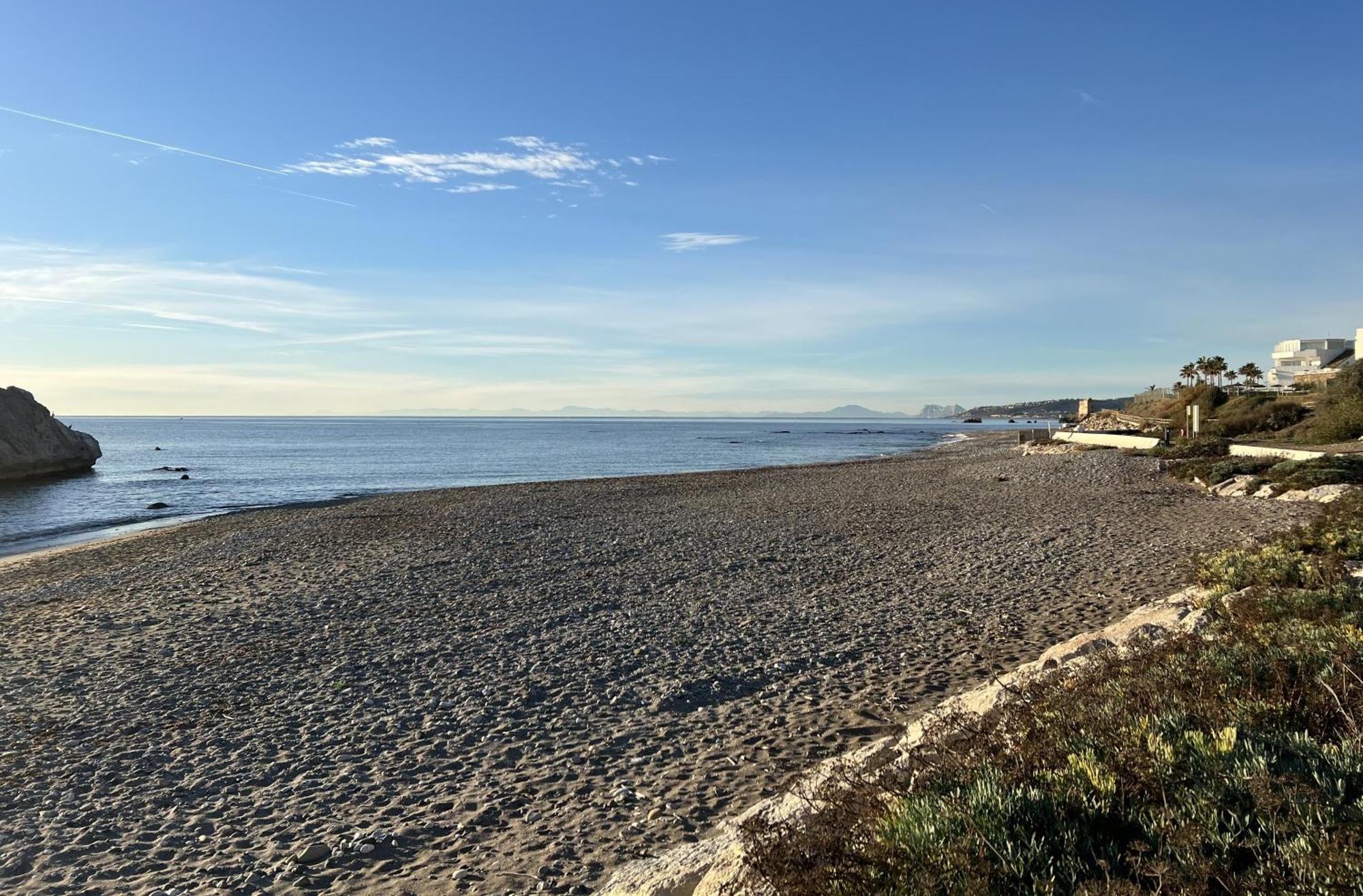 Sunrise Beach Front - Casares Del Mar Kültér fotó